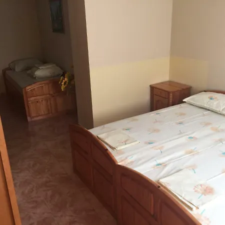 Apartment Ivo